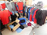 04) T-Shirts & Polo-Shirts, Damen & Herren, 218 Stk. NEU